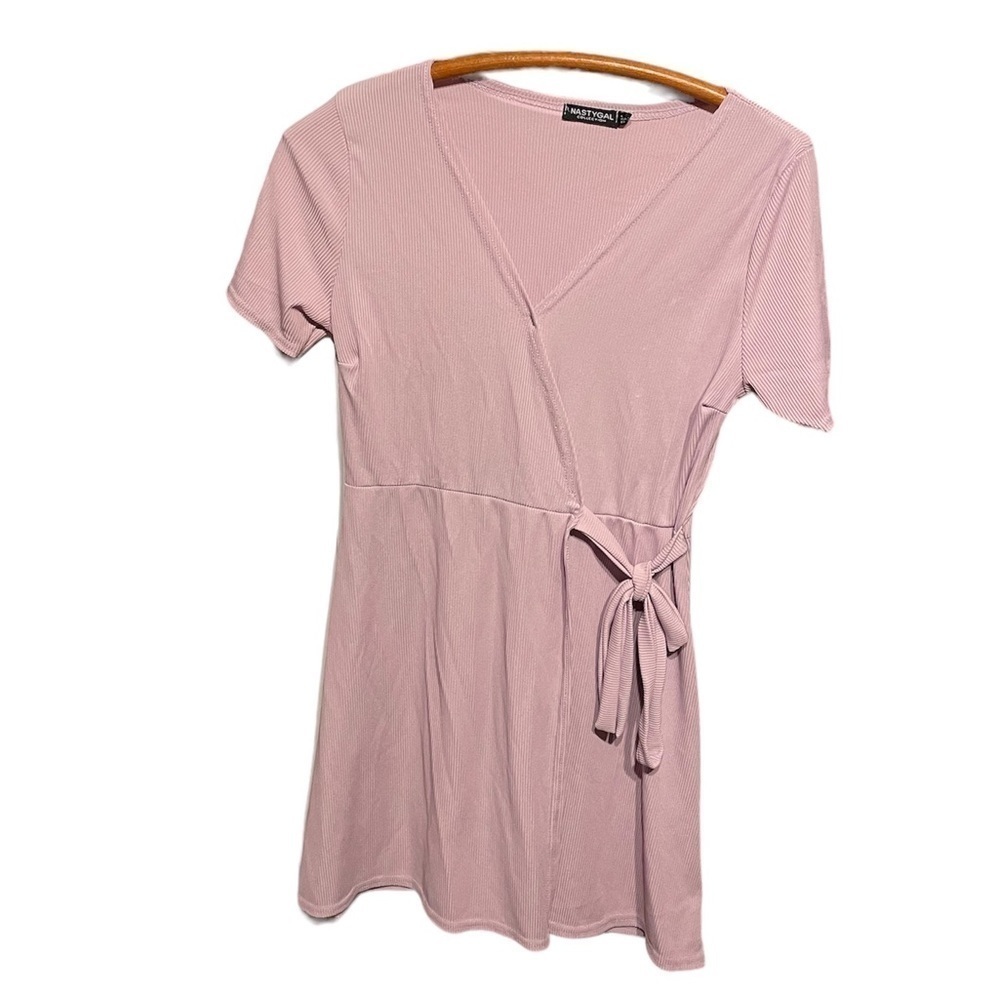 Nasty Gal Light Pink Short Sleeve Wrap Skater Dress‎